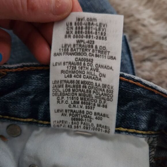 Levi's 550 Relaxed Fit Denim Cut Off Shorts Size 10 Reg - Picture 7 of 11